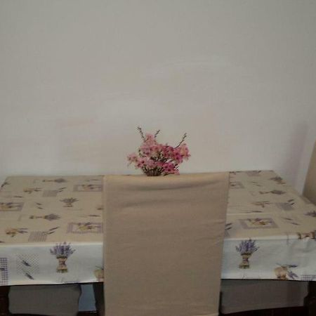 רוביני Studio Apartments Ana מראה חיצוני תמונה