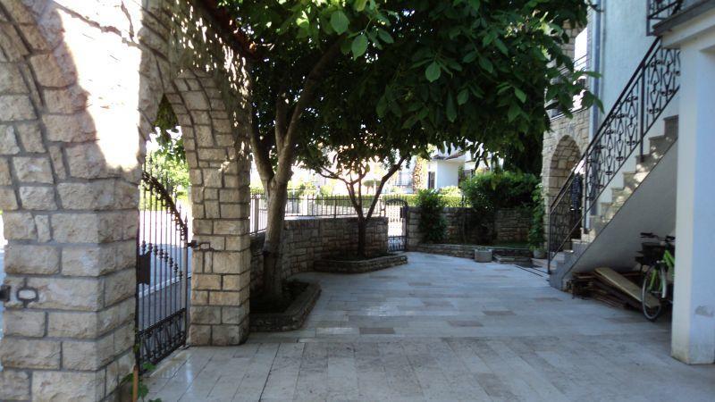 רוביני Studio Apartments Ana מראה חיצוני תמונה