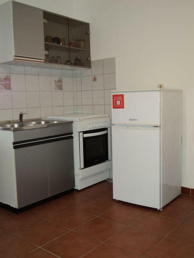 רוביני Studio Apartments Ana מראה חיצוני תמונה