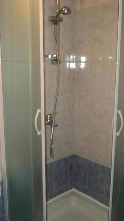 רוביני Studio Apartments Ana מראה חיצוני תמונה